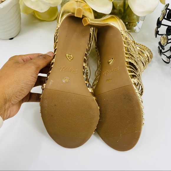 Thalia Sodi Gladiator Sandal Heels - Picture 8 of 8